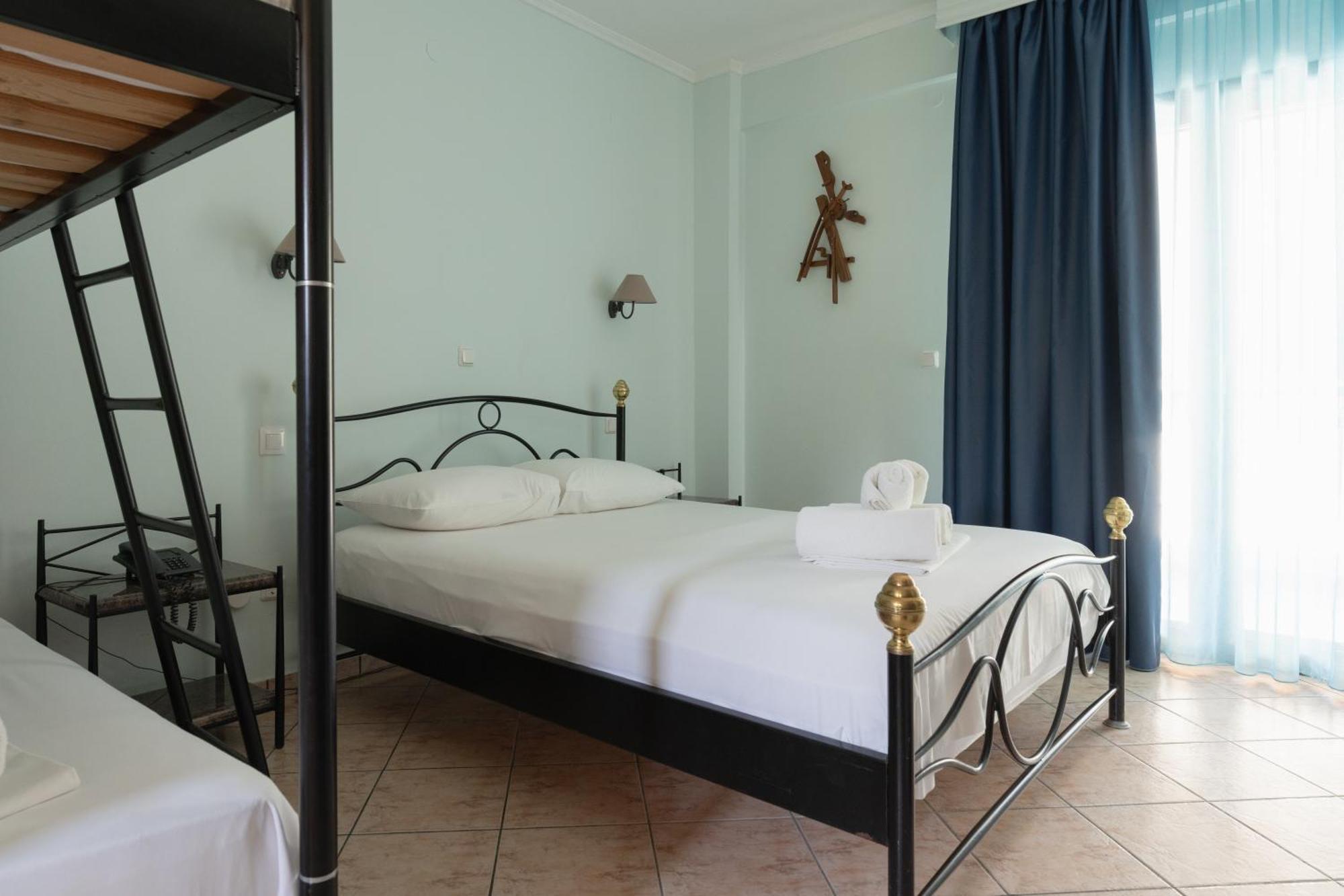 Hotel Makednos Nikíti Kültér fotó